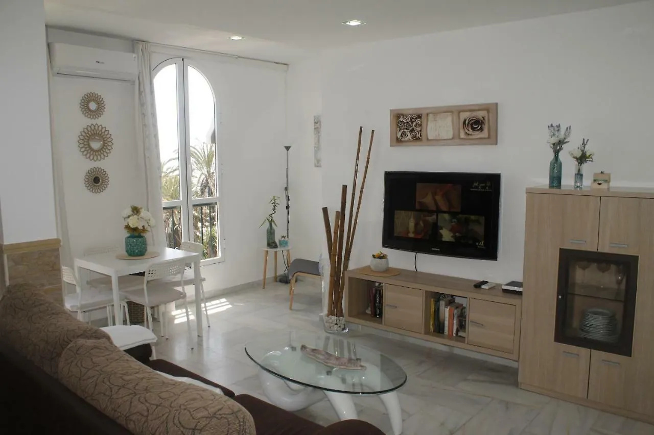 Sand & Salt Clouds Fuengirola Apartment